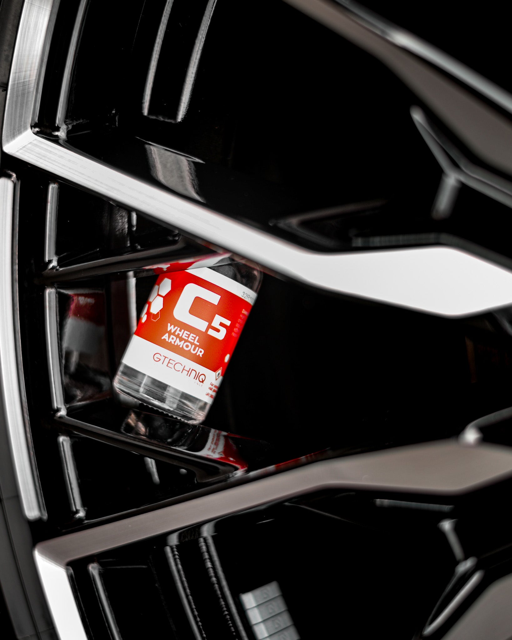 Applying A Wheel Coating + The Benefits