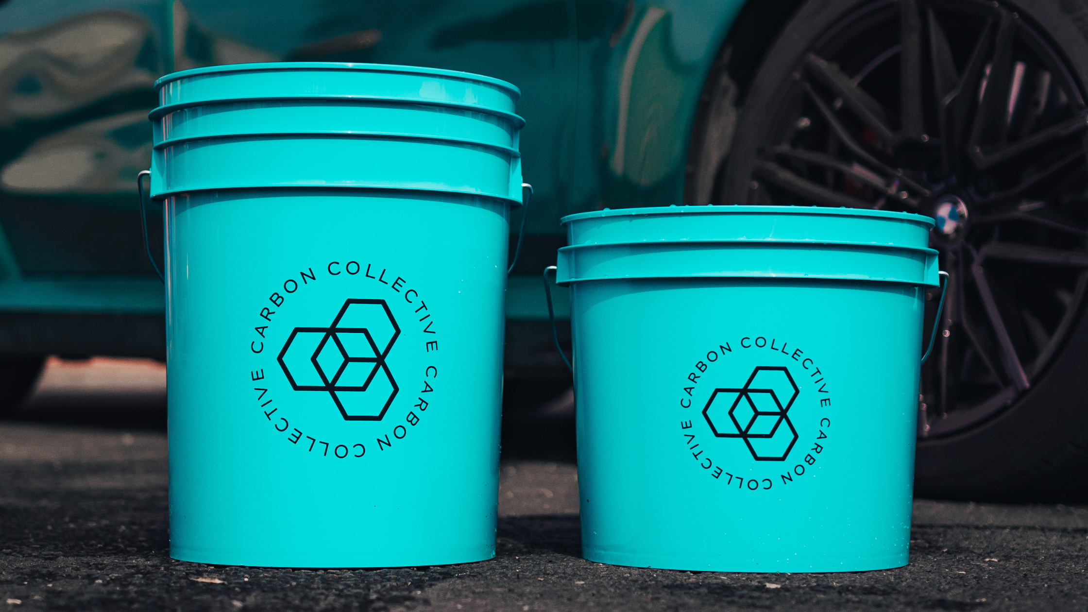 The Two-Bucket Wash Method: What It Is and Why It Works?