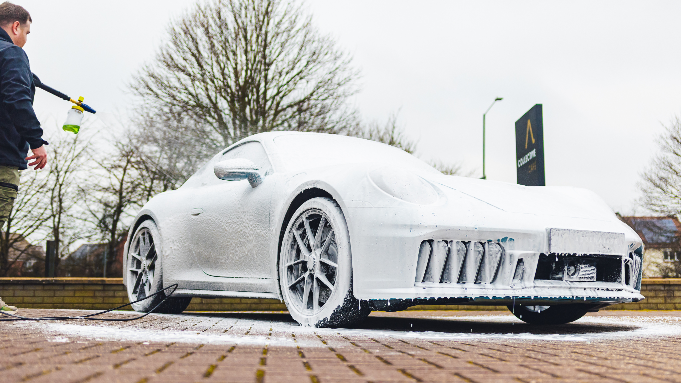 How to Clean Your Car Safely in Freezing Temperatures?