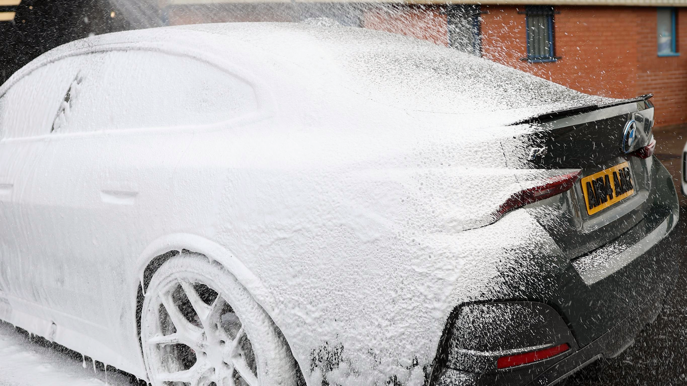 Washing & Drying Your Car Properly